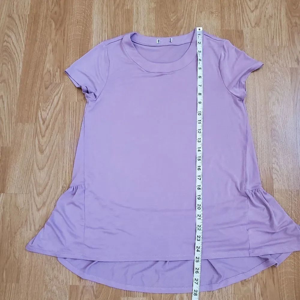 Chelsea 28 Ruffle Back Hem Tee Size Small - Picture 8 of 11